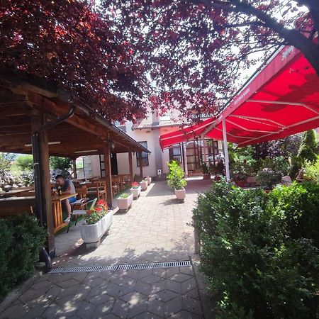 LukavicaPansion Kamin住宿加早餐旅馆 外观 照片